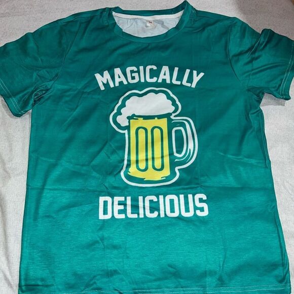 Men’s St. Patrick Day Graphic Tee NWT - Picture 1 of 4